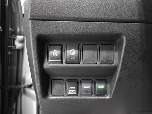 Used 2020 Nissan Rogue Sport S AWD/4WD image 16
