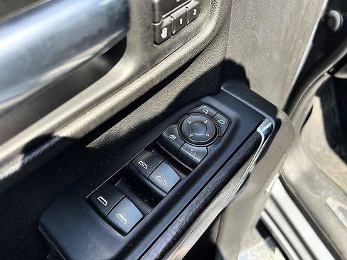 Used 2020 GMC Sierra 1500 Denali AWD/4WD image 19