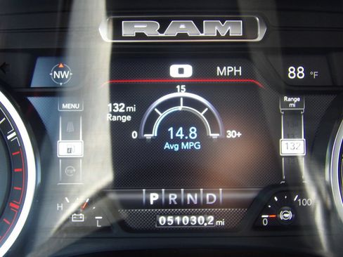Used 2024 RAM 2500 Laramie AWD/4WD image 21