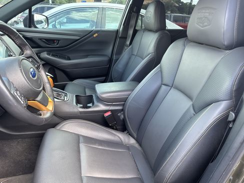 Used 2025 Subaru Outback Wilderness AWD/4WD image 9