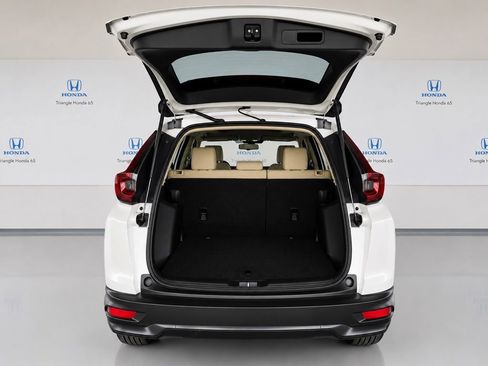 Used 2021 Honda CR-V LX image 6