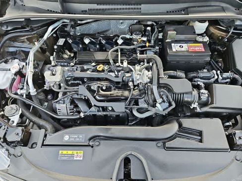 Used 2024 Toyota Corolla LE FWD image 12