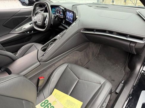 Used 2023 Chevrolet Corvette Stingray Coupe w/ Z51 Performance Package image 12