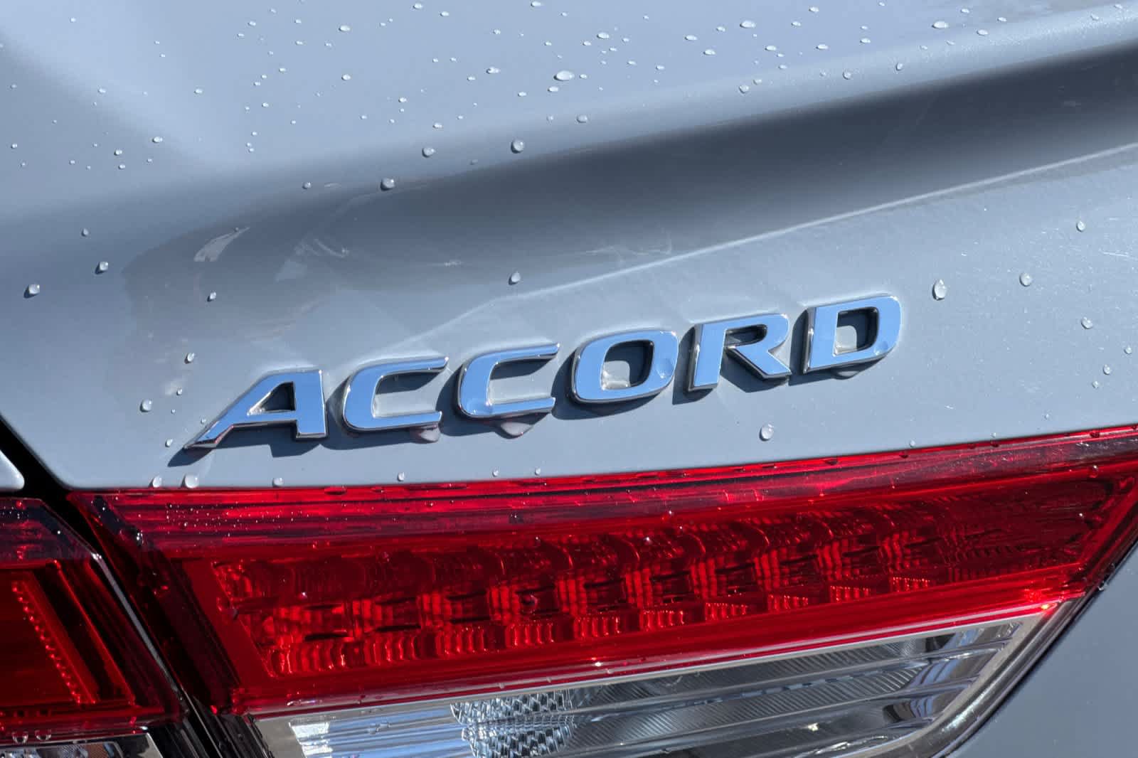 Used 2021 Honda Accord Touring image 26