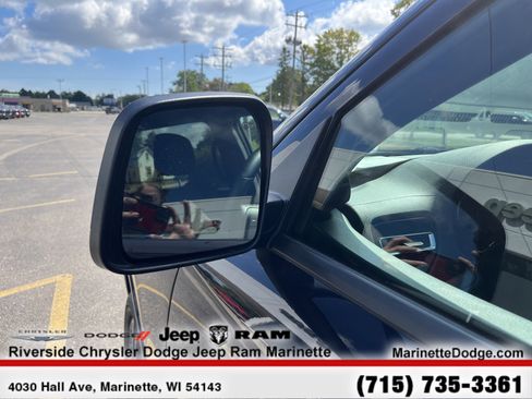 Used 2024 Dodge Durango SXT w/ SXT Blacktop Group image 6