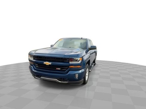 Used 2019 Chevrolet Silverado 1500 LT w/ All Star Edition image 3