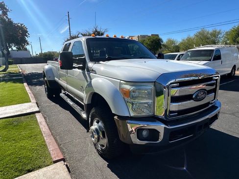Used 2015 Ford F350 Lariat w/ Lariat Ultimate Package image 2