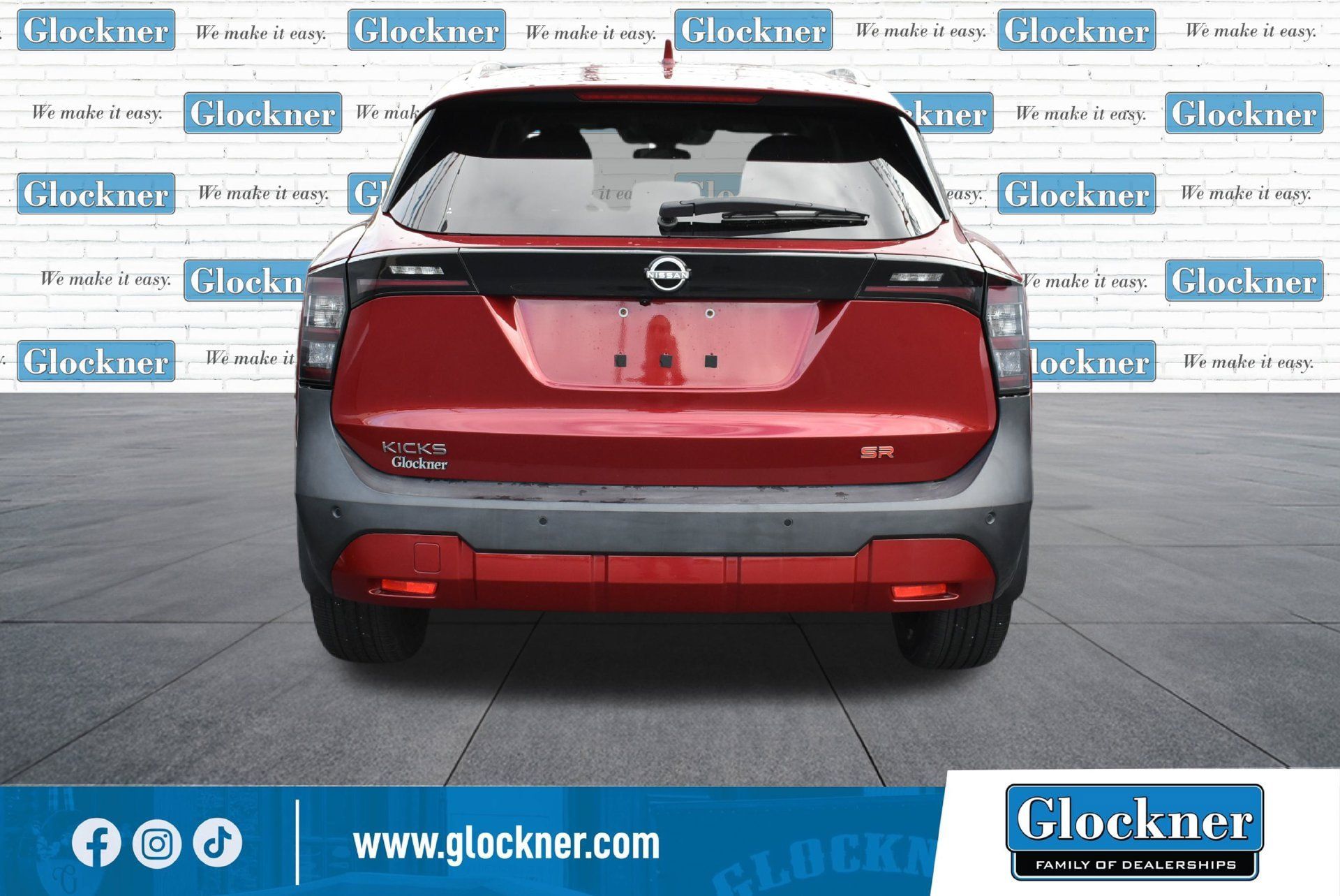Used 2025 Nissan Kicks SR FWD image 7