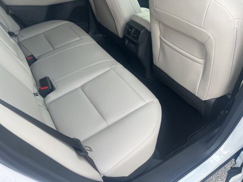 New 2025 Nissan Murano SV image 24