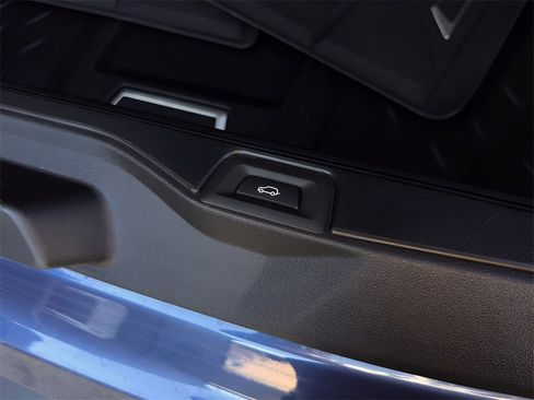 Used 2019 BMW X5 xDrive40i w/ Premium Package 2 image 33