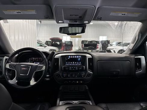 Used 2018 GMC Sierra 1500 SLT image 4