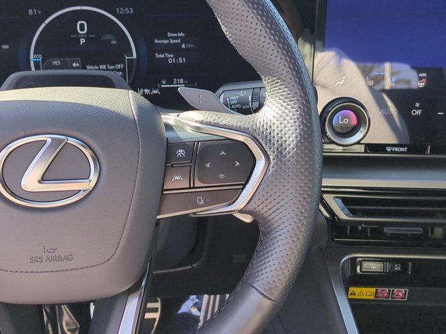 Used 2026 Lexus TX 500h AWD w/ Technology Package image 19
