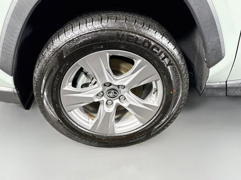 Used 2023 Toyota RAV4 XLE w/ Convenience Package AWD/4WD image 38