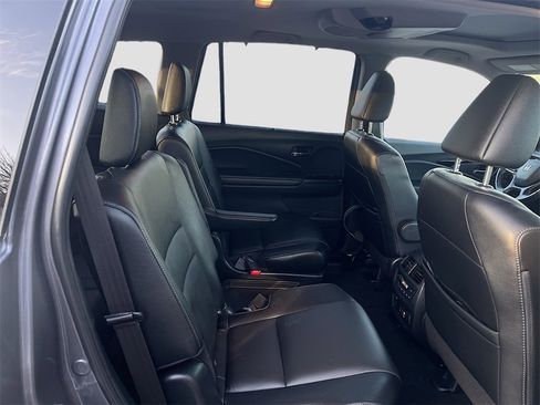 Used 2022 Honda Pilot Touring image 31