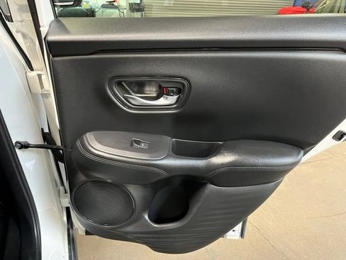 Used 2026 Honda HR-V LX image 13