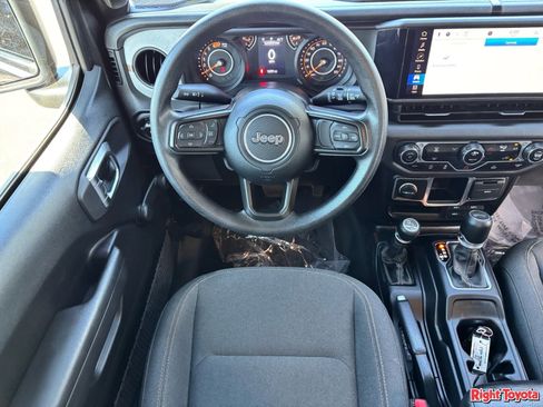 Used 2024 Jeep Wrangler Sport AWD/4WD image 14