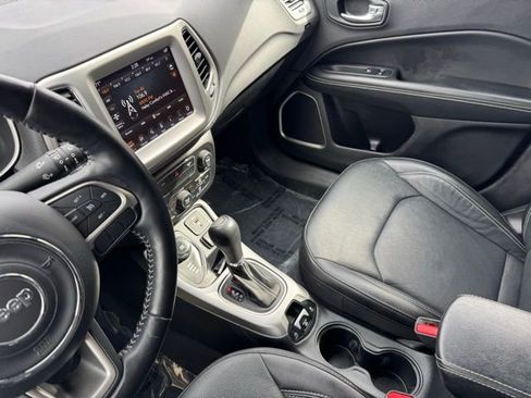 Used 2021 Jeep Compass Latitude AWD/4WD image 15
