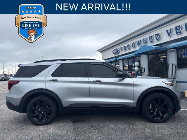 Used 2022 Ford Explorer ST-Line w/ Class IV Trailer Tow Package RWD image 1