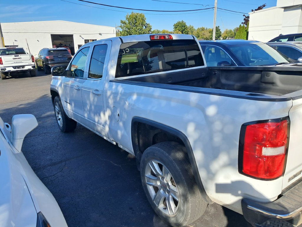 Used 2019 GMC Sierra 1500 SLE w/ SLE Value Package AWD/4WD image 8