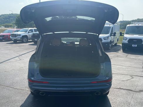 Used 2023 Lincoln Corsair Reserve w/ Equipment Group 201A AWD/4WD image 29