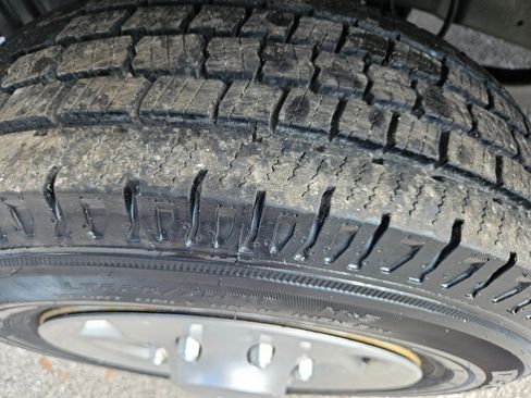 Used 2012 Ford E-150 and Econoline 150 E-150 H.D. image 30