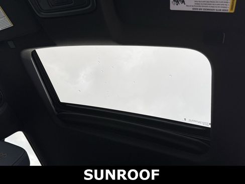 Used 2025 Chevrolet Silverado 1500 High Country w/ High Country Premium Package image 10