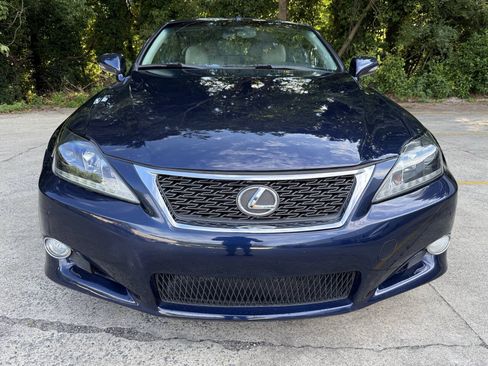 Used 2013 Lexus IS 250C w/ Luxury Pkg RWD image 11