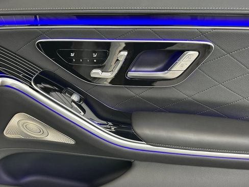 Certified 2024 Mercedes-Benz S 580e 4MATIC Sedan image 33