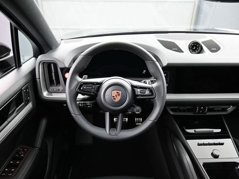 New 2026 Porsche Cayenne S AWD/4WD image 18