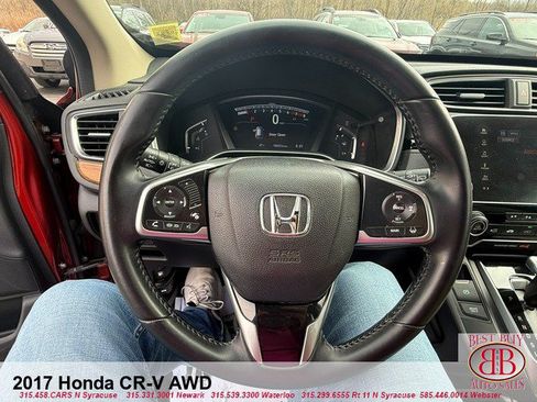 Used 2017 Honda CR-V Touring image 14