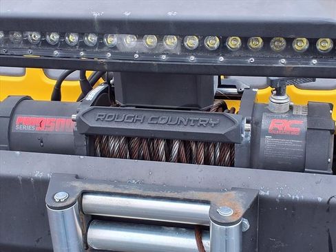 Used 2019 Jeep Wrangler Unlimited Rubicon w/ Cold Weather Group image 30