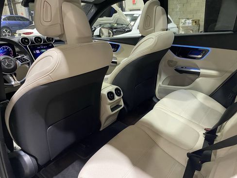 Certified 2026 Mercedes-Benz GLC 300 image 5