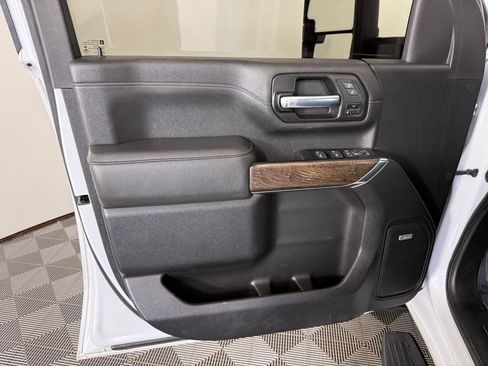Used 2021 GMC Sierra 2500 Denali AWD/4WD image 17