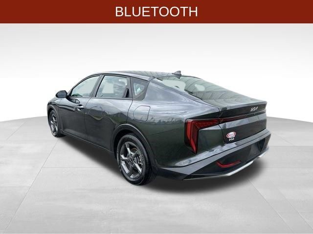 Used 2025 Kia K4 FWD image 5
