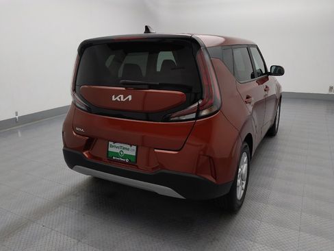 Used 2023 Kia Soul S image 7