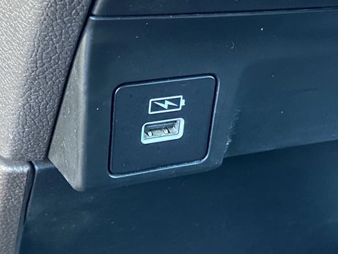 Used 2022 Honda Odyssey EX image 24