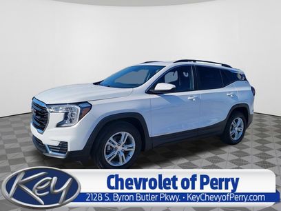 Used 2023 GMC Terrain SLE w/ Driver Convenience Package
