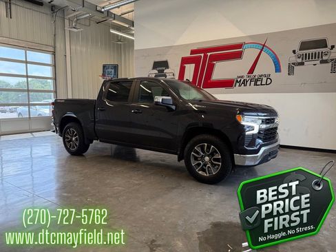 Used 2022 Chevrolet Silverado 1500 LT w/ Protection Package AWD/4WD image 1