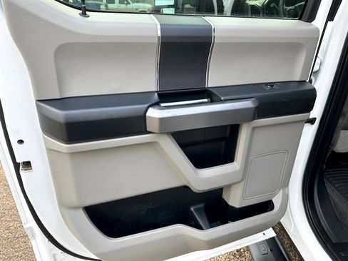 Used 2020 Ford F550 4x4 Crew Cab Super Duty image 21