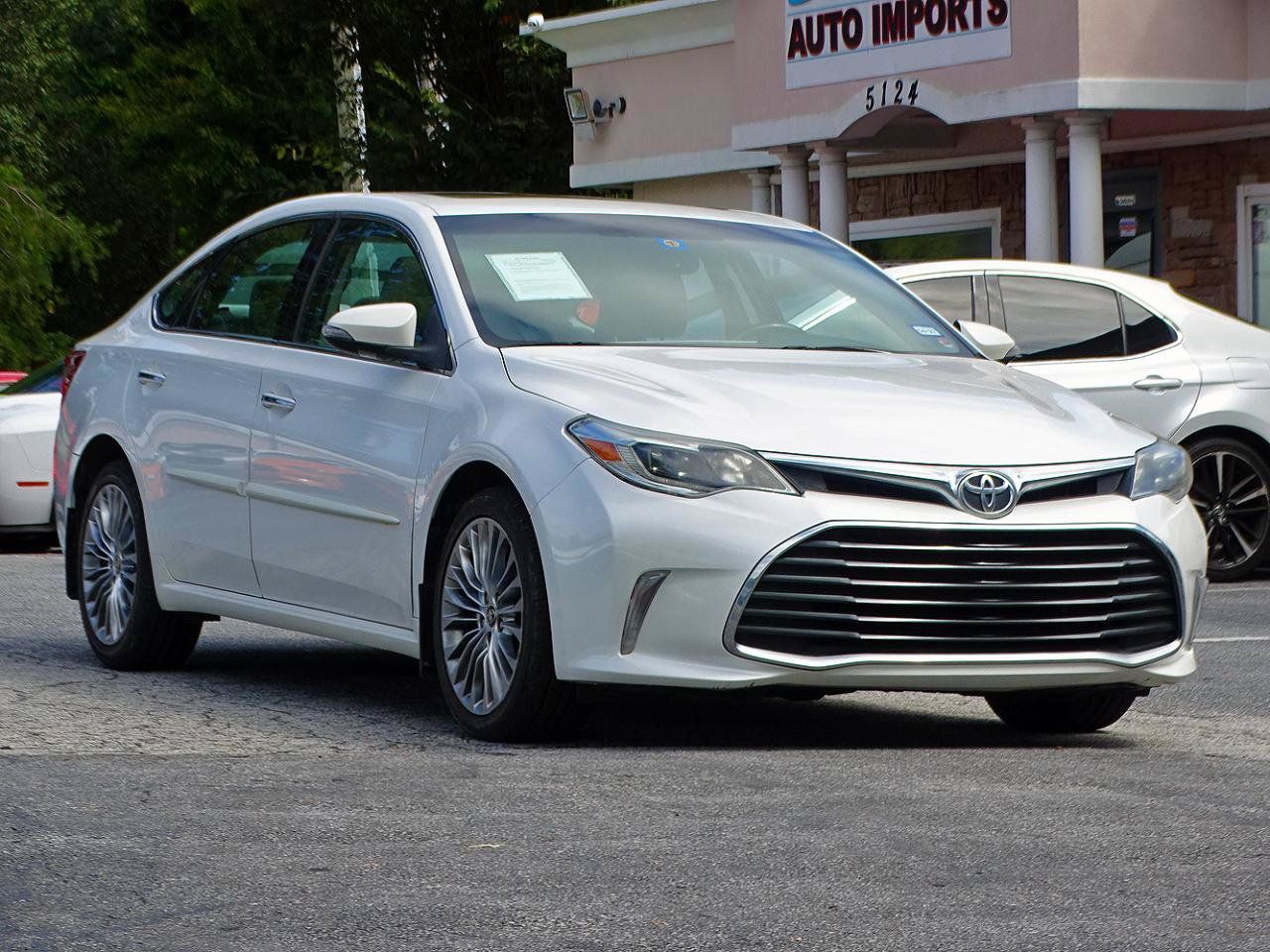 Used 2016 Toyota Avalon Limited w/ Protection Package FWD image 7
