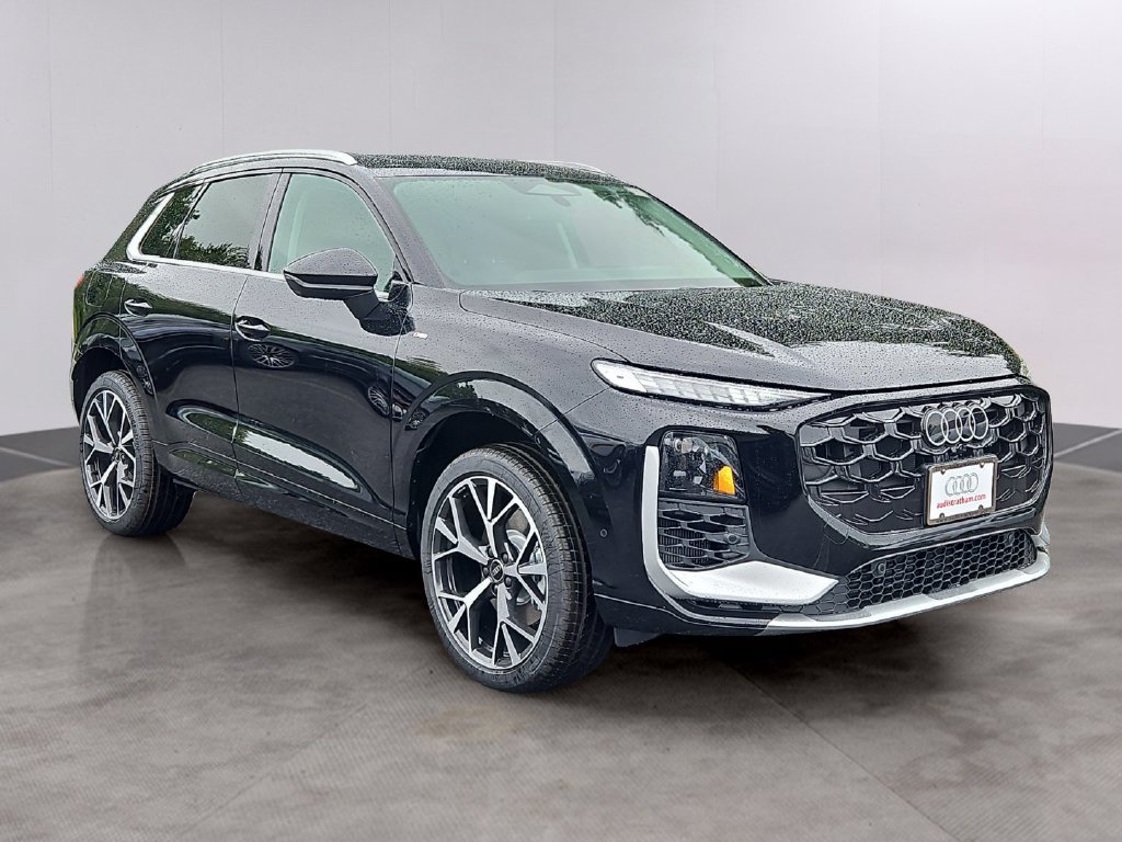 New 2026 Audi Q3 quattro 2.0T AWD/4WD image 2