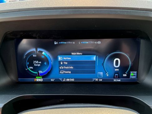 New 2025 Ford F150 Lightning Lariat image 30