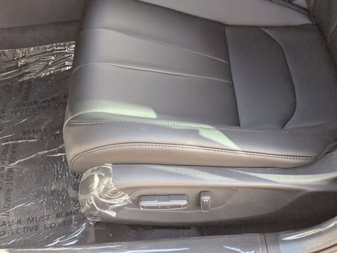 New 2026 Acura Integra image 16