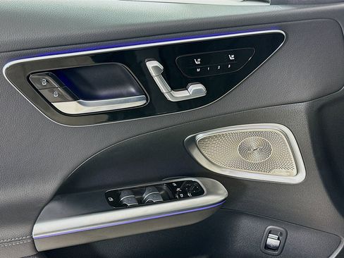 New 2026 Mercedes-Benz C 300 Sedan image 19