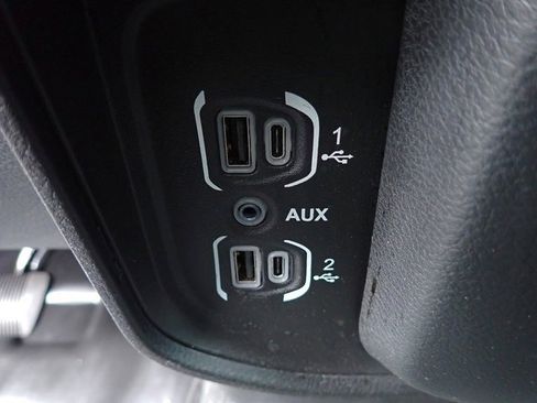 Used 2022 RAM 1500 Big Horn image 26