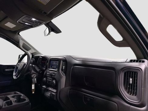 Used 2021 Chevrolet Silverado 1500 Custom AWD/4WD image 27