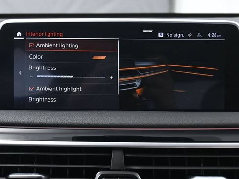 Used 2022 BMW 740i w/ M Sport Package RWD image 43