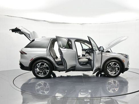 New 2026 Lincoln Nautilus Premier w/ Equipment Group 102A image 60