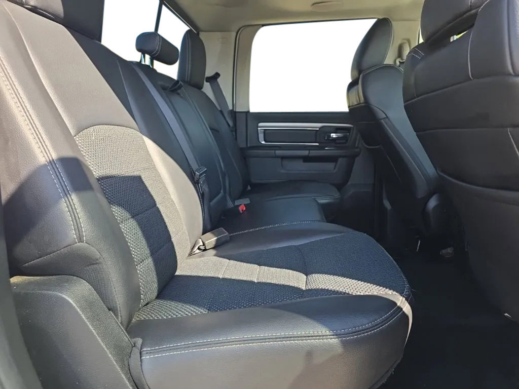 Used 2018 RAM 1500 Sport w/ Sport Premium Group AWD/4WD image 18