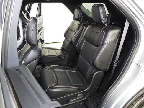 Used 2020 Ford Explorer ST w/ Premium Technology Package image 21